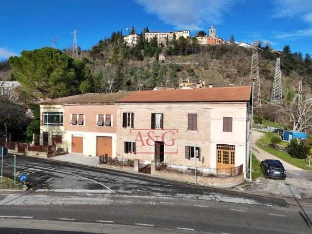 Villa Indipendente in vendita a Marche, Macerata