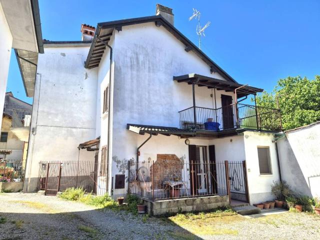 Villa Indipendente in vendita a Belgioioso, Lombardia