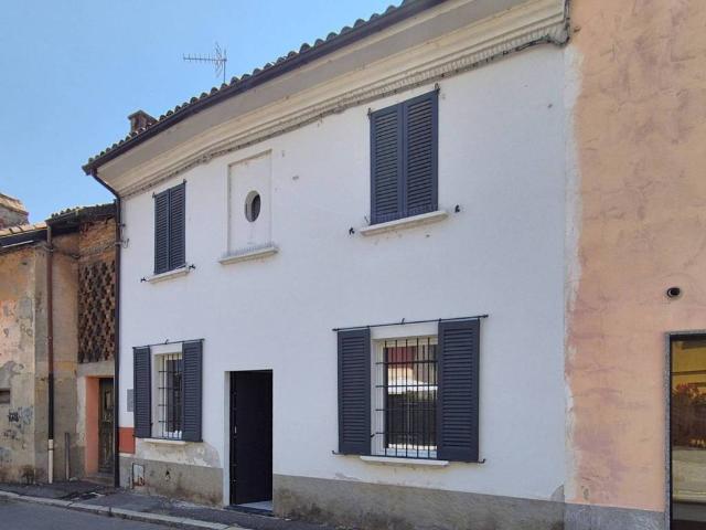 Villa Indipendente in vendita a Belgioioso, Lombardia
