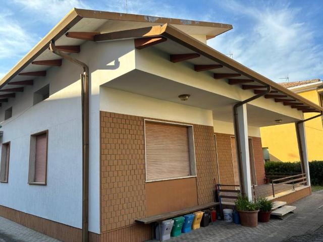 Villa Indipendente in vendita a Bellaria