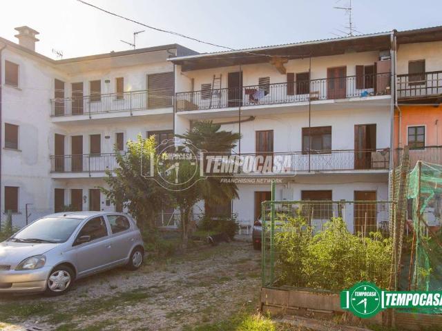 Villa Indipendente in vendita a Gaggiolo, Piemonte