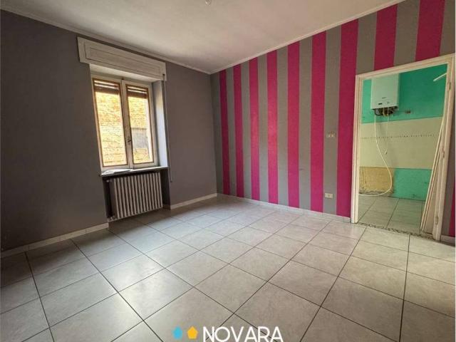 Villa Indipendente in vendita a Gaggiolo, Piemonte