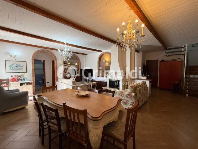Villa Indipendente in vendita a Bellizzi, Campania