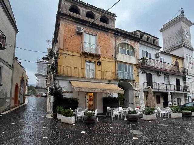 Villa Indipendente in vendita a Bellona, Campania