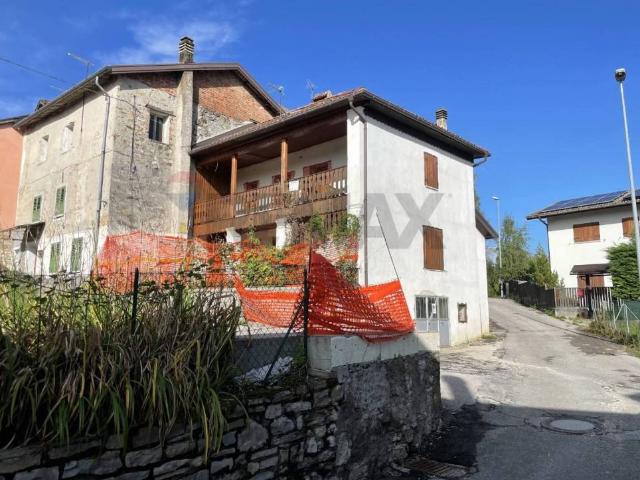 Villa Indipendente in vendita a Zoldo Alto, Veneto