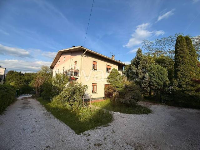 Villa Indipendente in vendita a Borgo Piave, Zoldo Alto
