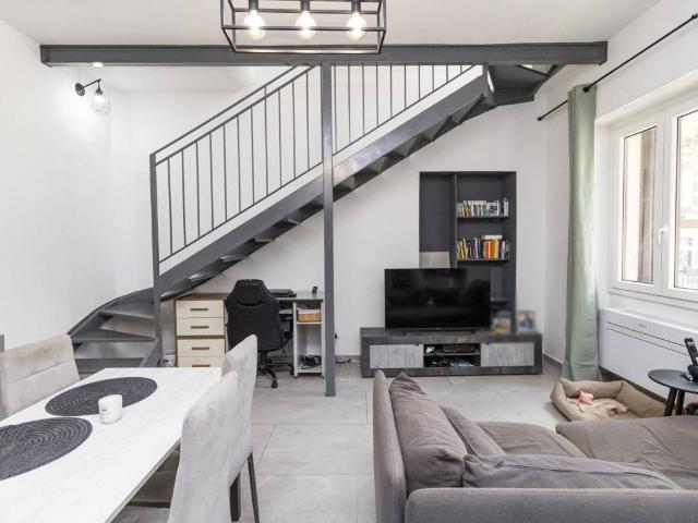 Villa Indipendente in vendita a Bellusco, Monza e della Brianza