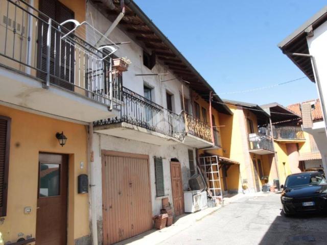 Villa Indipendente in vendita a Camuzzago, Bellusco