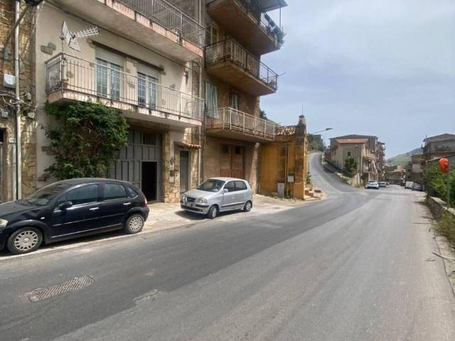 Villa Indipendente in vendita a Belmonte Mezzagno, Sicilia