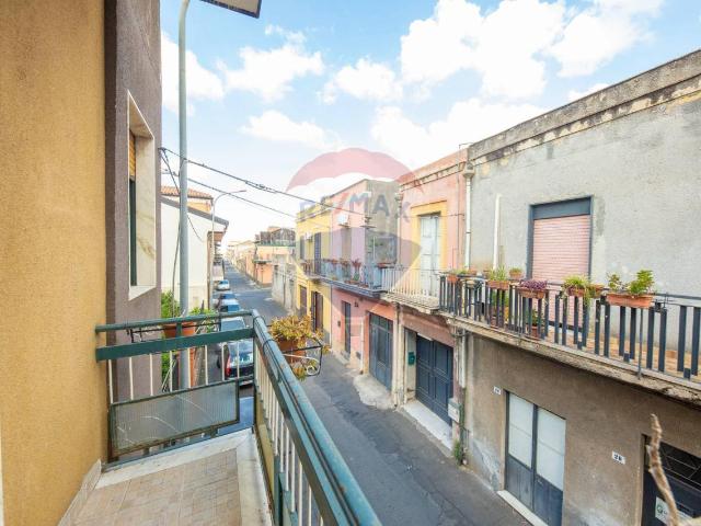 Villa Indipendente in vendita a Belpasso, Sicilia