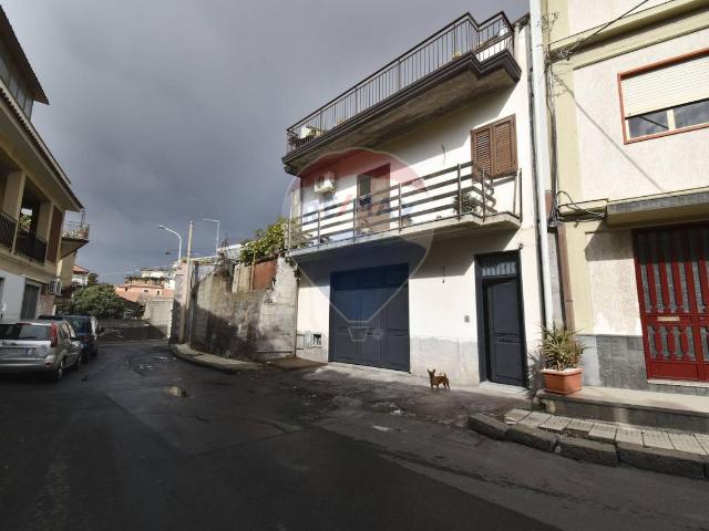 Villa Indipendente in vendita a Villaggio del Pino, Belpasso