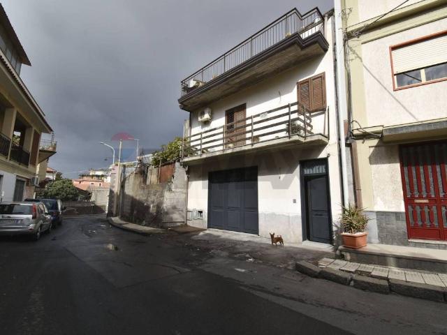 Villa Indipendente in vendita a Villaggio del Pino, Belpasso