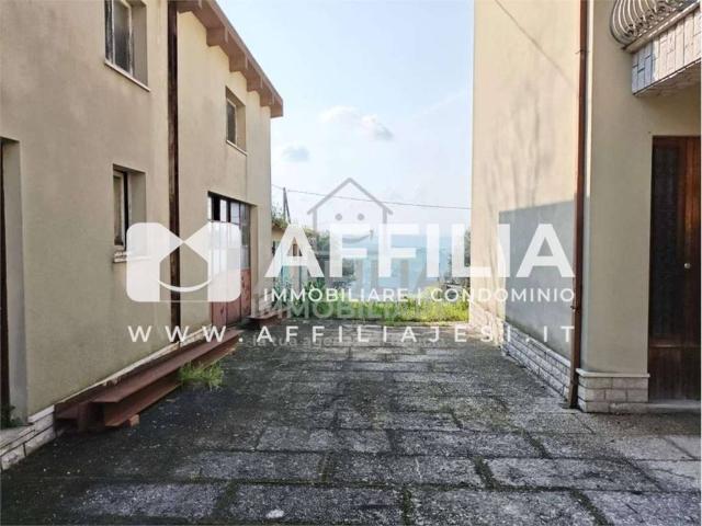 Villa Indipendente in vendita a Marche, Ancona