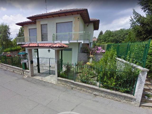 Villa Indipendente in vendita a Piemonte, Asti