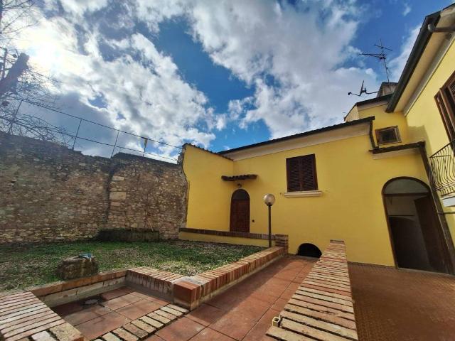 Villa Indipendente in vendita a Ponticelli, Benevento