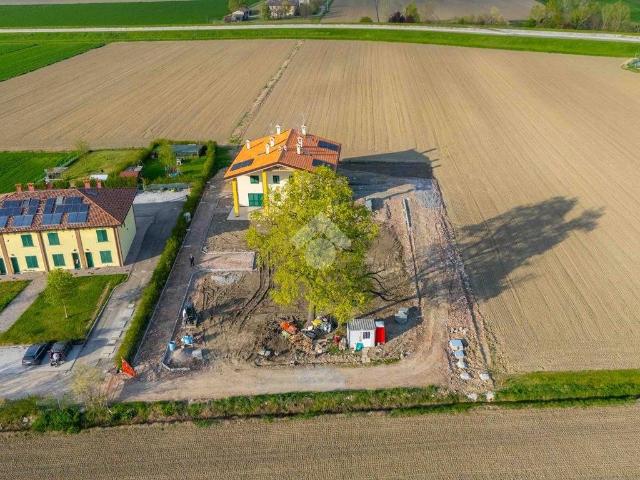 Villa Indipendente in vendita a Unione Reno Galliera, Bentivoglio