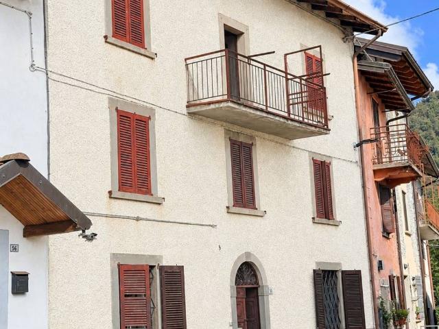 Villa Indipendente in vendita a Selino Alto, Sant'Omobono Terme