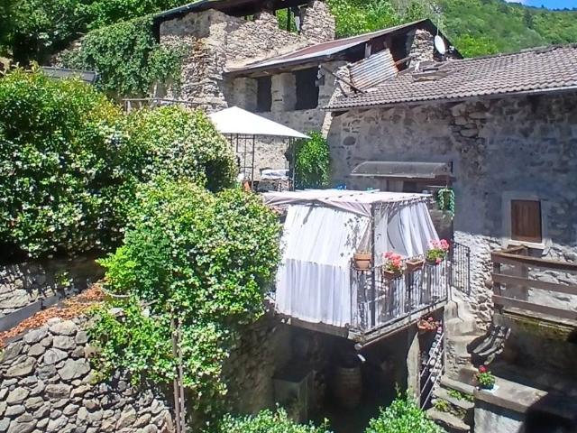 Villa Indipendente in vendita a Berbenno Di Valtellina, Lombardia