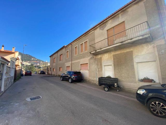 Villa Indipendente in vendita a Berchidda, Sardigna/Sardegna