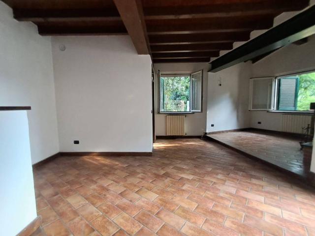 Villa Indipendente in vendita a Bereguardo, Lombardia