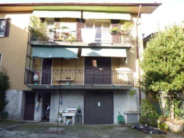 Villa Indipendente in vendita a Valverde, Bergamo