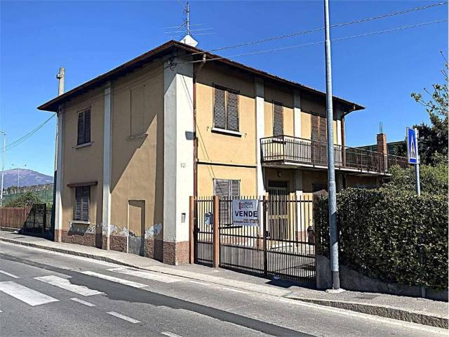 Villa Indipendente in vendita a Villaggio degli Sposi, Bergamo