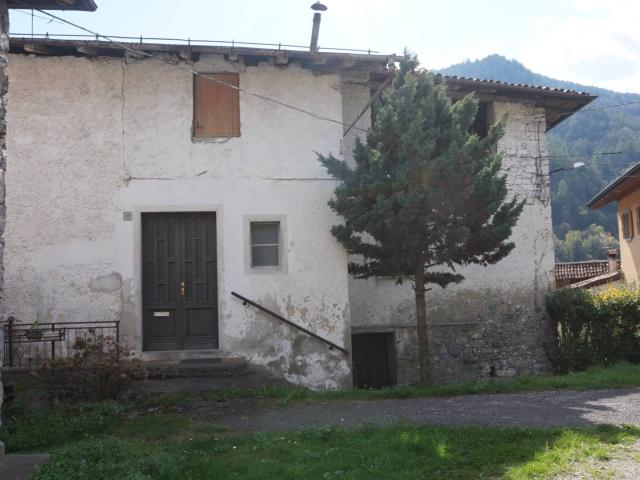 Villa Indipendente in vendita a Comunità delle Giudicarie, Bersone