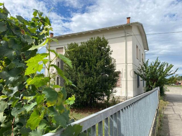 Villa Indipendente in vendita a Unione di Comuni della Romagna Forlivese, Bertinoro