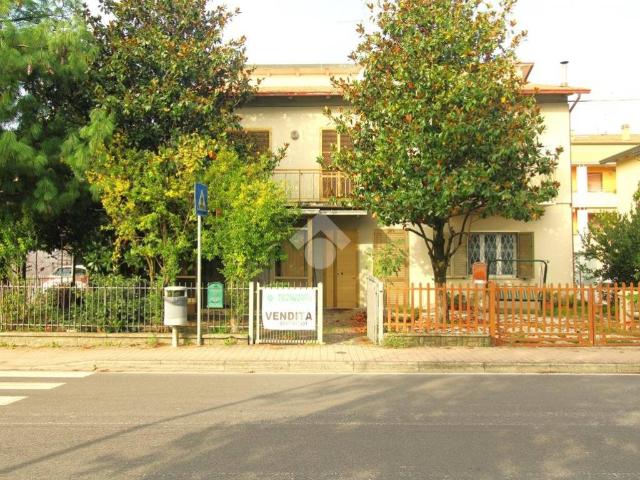 Villa Indipendente in vendita a Unione di Comuni della Romagna Forlivese, Bertinoro