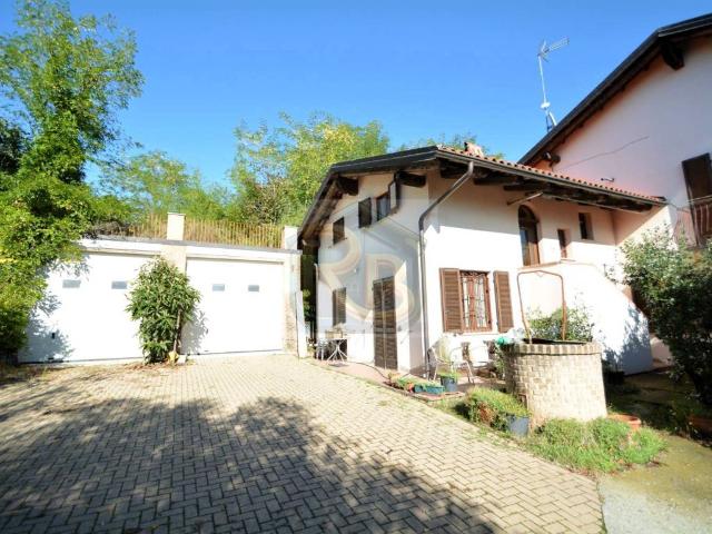 Villa Indipendente in vendita a Piemonte, Asti