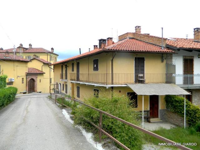 Villa Indipendente in vendita a Piemonte, Asti