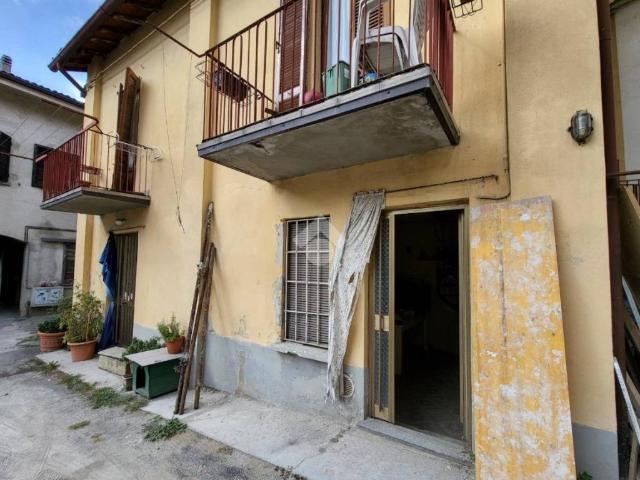 Villa Indipendente in vendita a Montesiro, Besana In Brianza