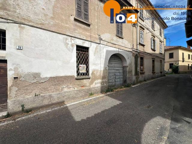 Villa Indipendente in vendita a Besana In Brianza, Lombardia