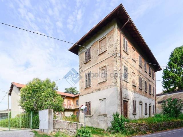 Villa Indipendente in vendita a Vergo, Besana In Brianza