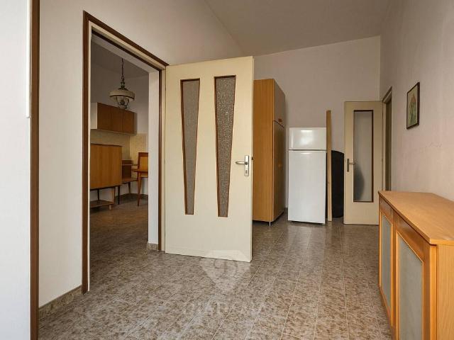 Villa Indipendente in vendita a Besnate, Lombardia