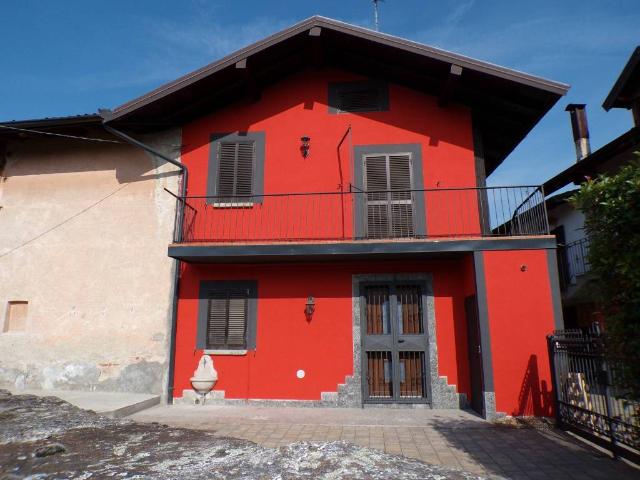 Villa Indipendente in vendita a Olginasio, Besozzo