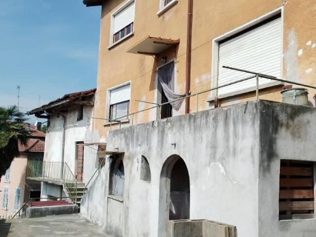 Villa Indipendente in vendita a Bogno, Besozzo