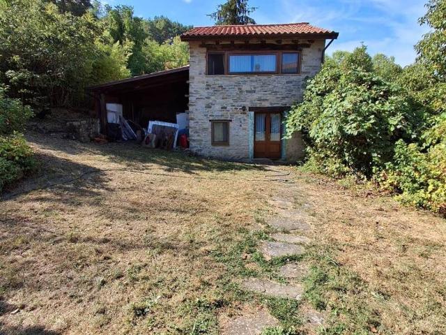 Villa Indipendente in vendita a Cerro, Bettola