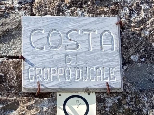 Villa Indipendente in vendita a Bettola, Reggio Emilia