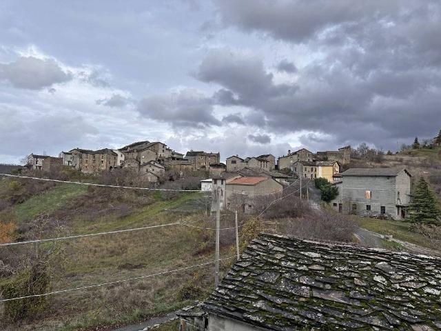 Villa Indipendente in vendita a Bettola, Reggio Emilia