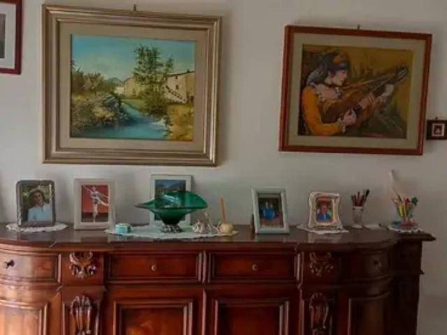 Villa Indipendente in vendita a Bettola, Reggio Emilia