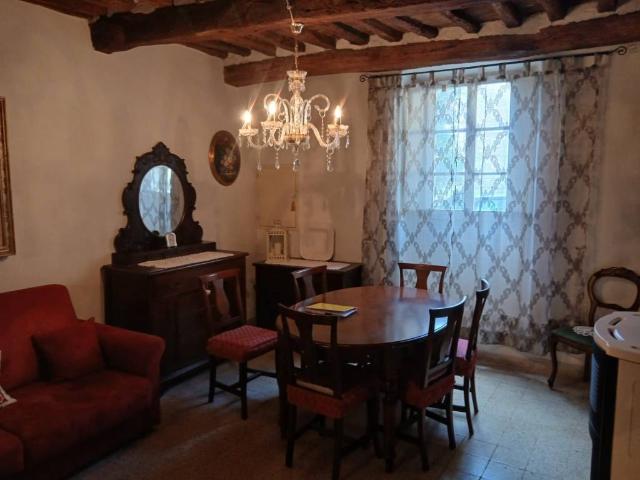 Villa Indipendente in vendita a Bettona, Umbria
