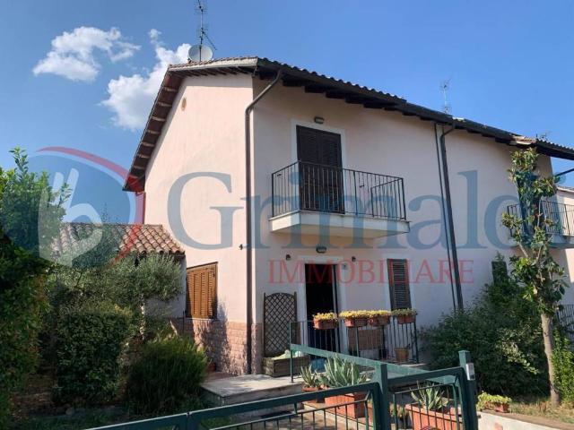 Villa Indipendente in vendita a Bevagna, Umbria