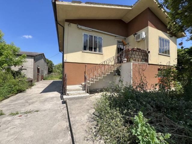 Villa Indipendente in vendita a Bevilacqua, Veneto
