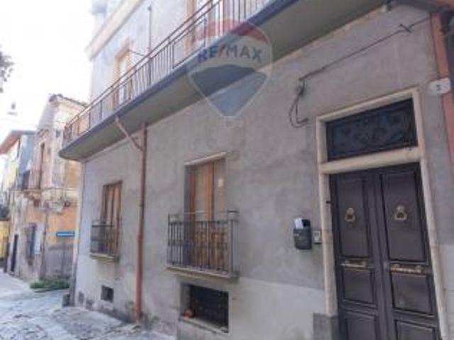 Villa Indipendente in vendita a Biancavilla, Sicilia