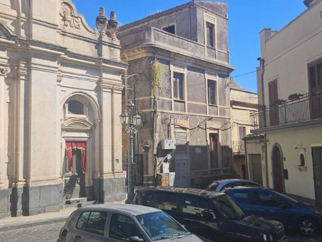 Villa Indipendente in vendita a Biancavilla, Sicilia