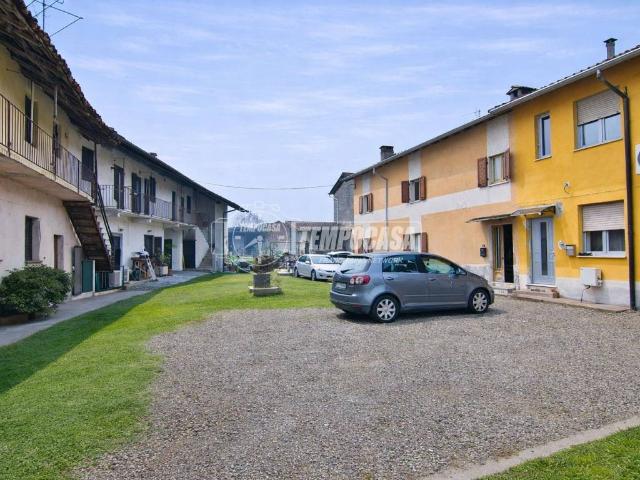 Villa Indipendente in vendita a Piemonte, Novara