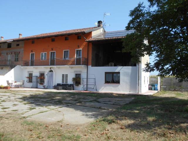 Villa Indipendente in vendita a Piemonte, Vercelli