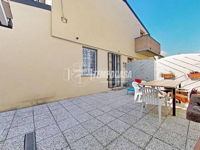 Villa Indipendente in vendita a Biassono, Lombardia