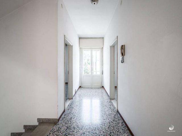 Villa Indipendente in vendita a Val d’Enza, Re